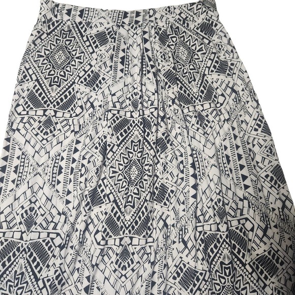 Cynthia Rowley Black and White Tribal Maxi‎ Skirt Size Small - Picture 2 of 4